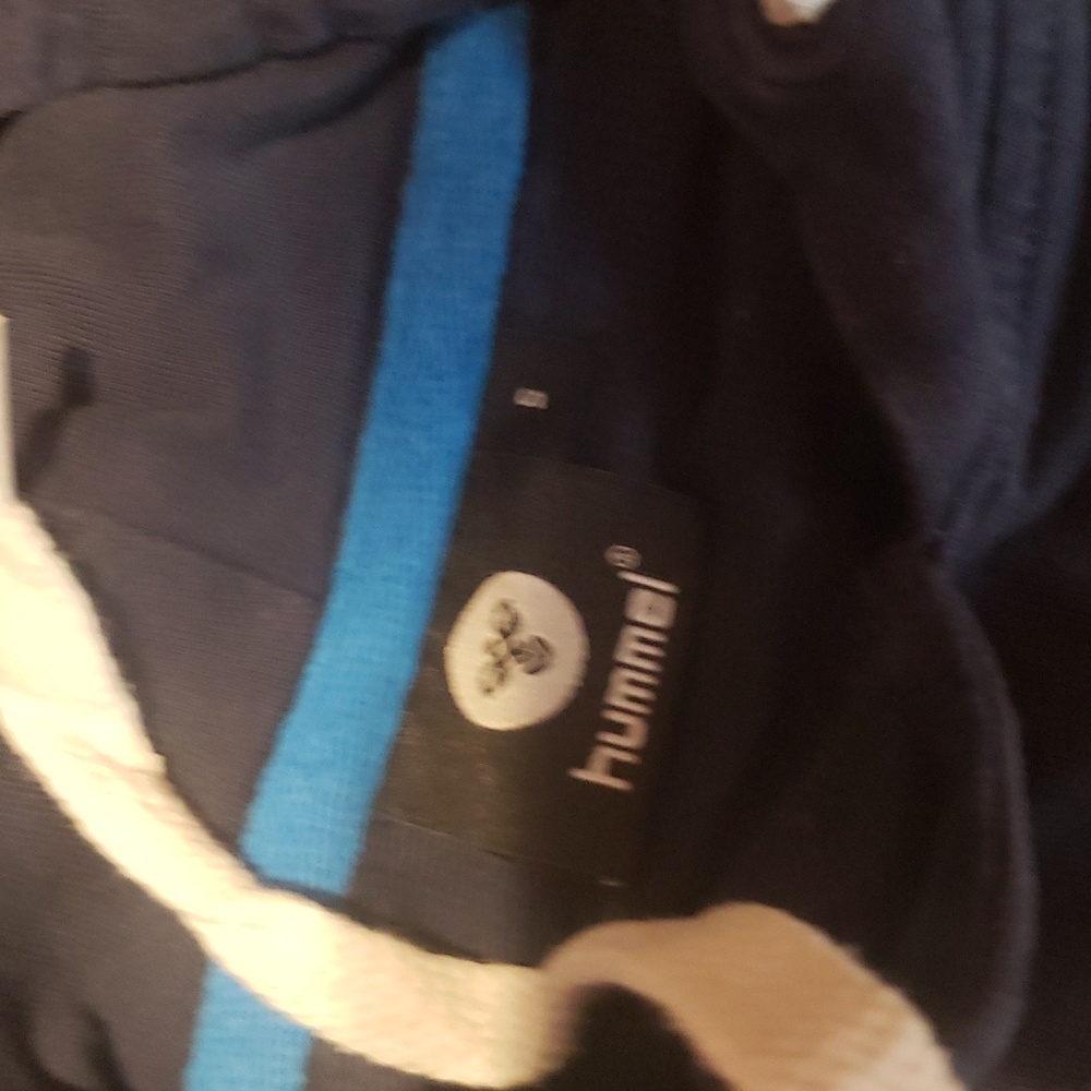 Hummel Hooded lightweight jacket Sz Small with front pockets - Picture 2 of 4